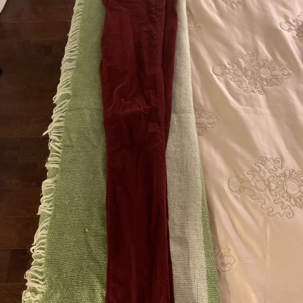 AG burgundy corduroy “the Legging” Super Skinny - Picture 4 of 7